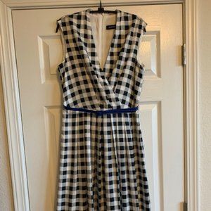 NWT  Eileen Tracy Black & White Check Shift A line Dress size 10